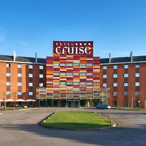 Cruise Hotel Montano Lucino