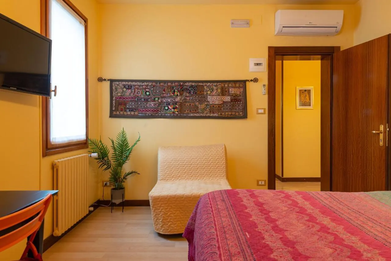 Bed & Breakfast B&B Da Nina Venice (Adults Only)